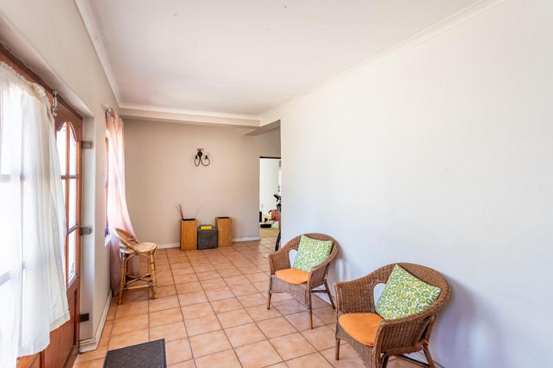 8 Bedroom Property for Sale in Pinelands Western Cape